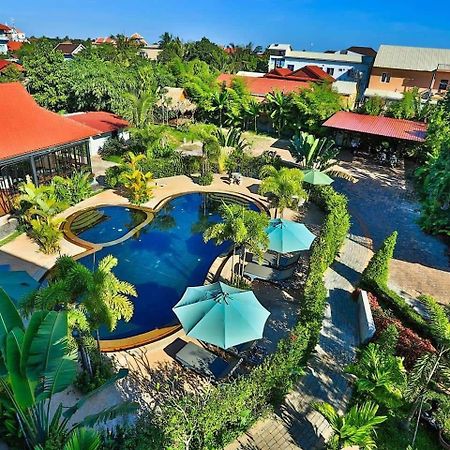 Lucky Garden Boutique Hotel เสียมราฐ ภายนอก รูปภาพ